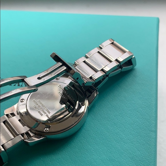 Tiffany & Co. Atlas® 2-Hand 29 mm Watch main image 11